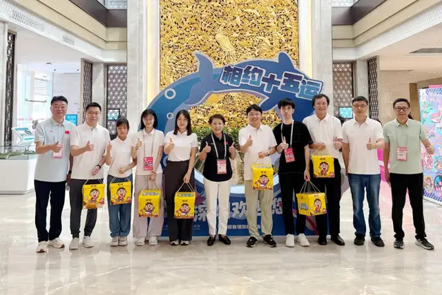 年起在清一, img, 余组冠军