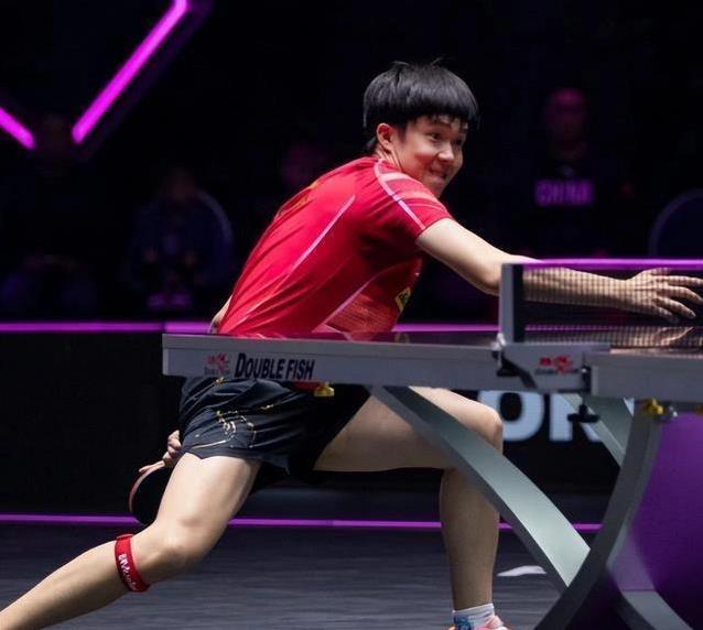 得更远, 这些看起来, 反手拉球又