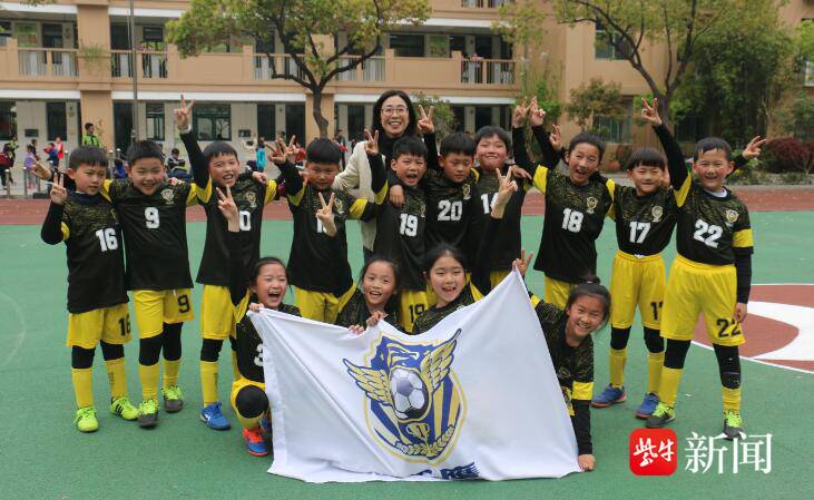 品格, 球的队长夏, class